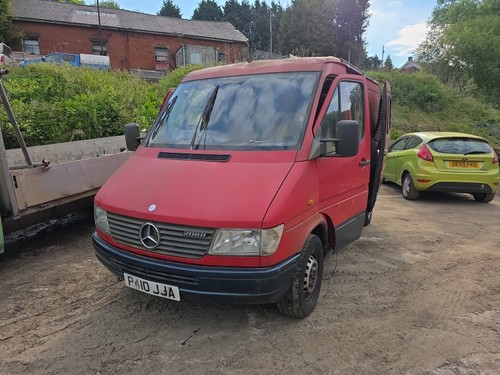 Mercedes sprinter 208d - mercedes, e1